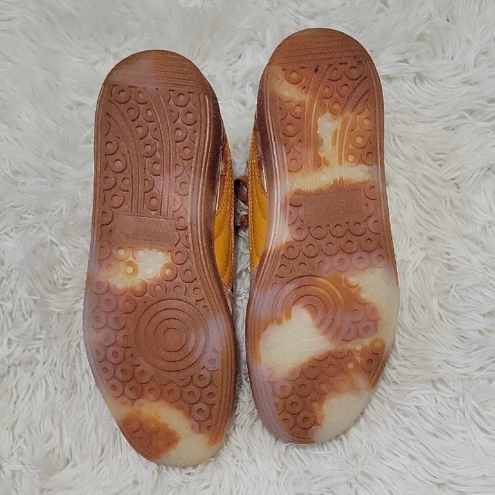 Puma Brown Tie-Dye Lace-Up Sneakers - Picture 6 of 7